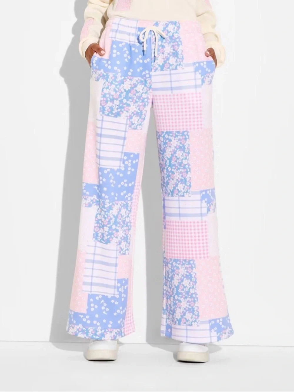 Women's Patchwork Wide Leg Graphic Jogger Pants - Pastels XXL - Picture 2 of 6